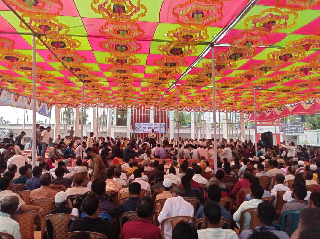 ডিমলায় দেশ বিরোধী যড়যন্ত্রের বিরুদ্ধে শান্তি ও উন্নয়ন সমাবেশ