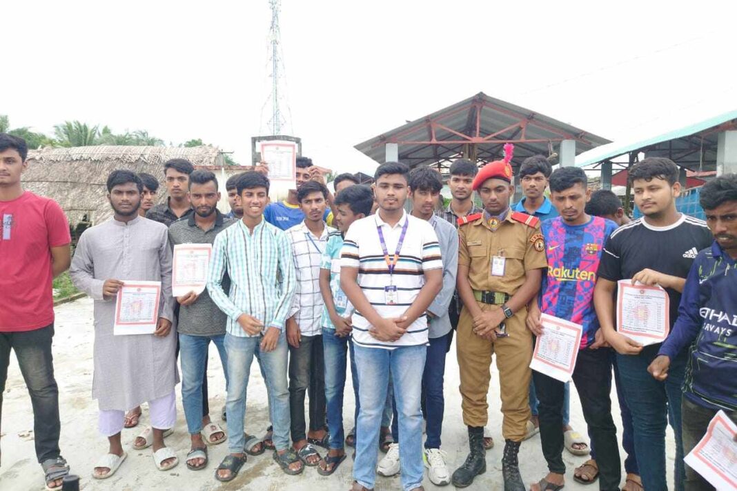 লিফলেট বিতরণ