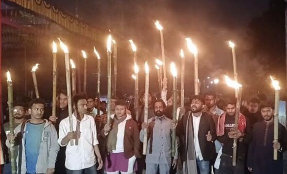 জামালপুরে মশাল মিছিল