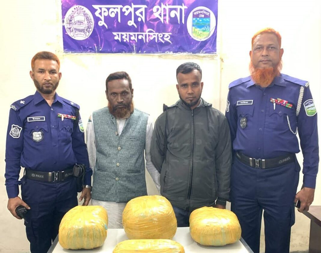 দুই মাদক ব্যবসায়ী আটক