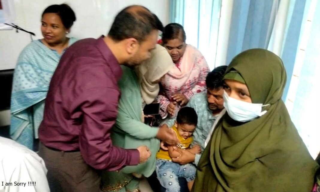 কালীগঞ্জে হাম রুবেলা টিকাদান